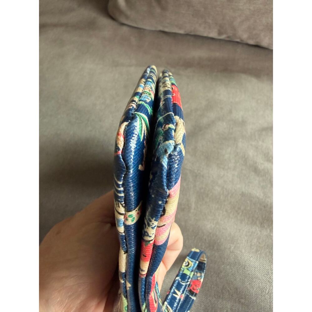 Unbranded Double Zipper Pouch Coated Canvas whimsical Print Wristlet - Picture 5 of 7